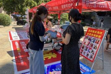 '小帐篷，大作为：东宝先锋队“百宝箱”焕新社区服务